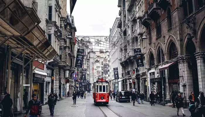 جاهای دیدنی خیابان استقلال استانبول