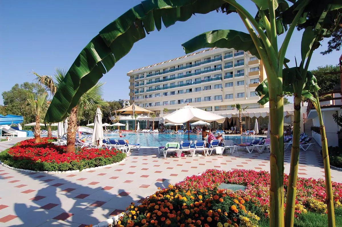 LYCUS BEACH